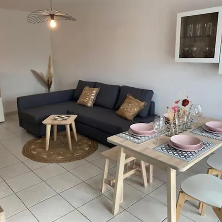 Grand T2 -  la Fonderie -parking Gratuit Apartment *